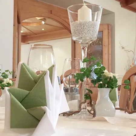 Gasthof Zur Post - Familie Luegmayer ホテル 3*