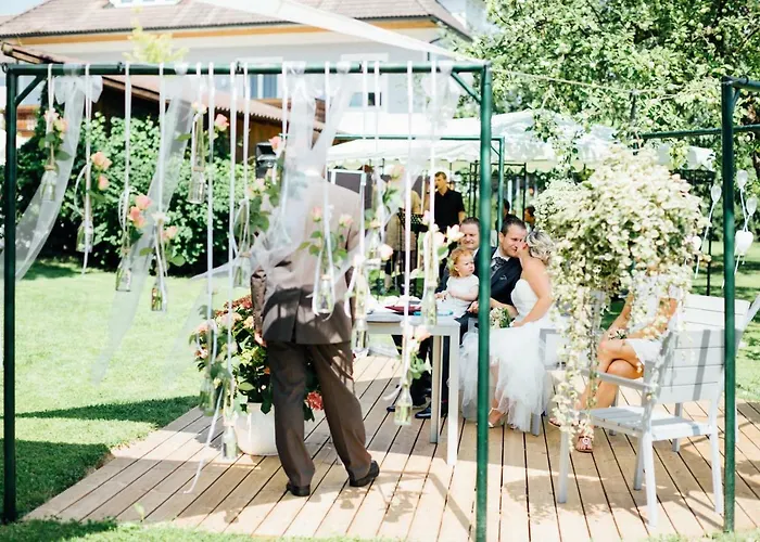 Gasthof Zur Post - Familie Luegmayer 3*